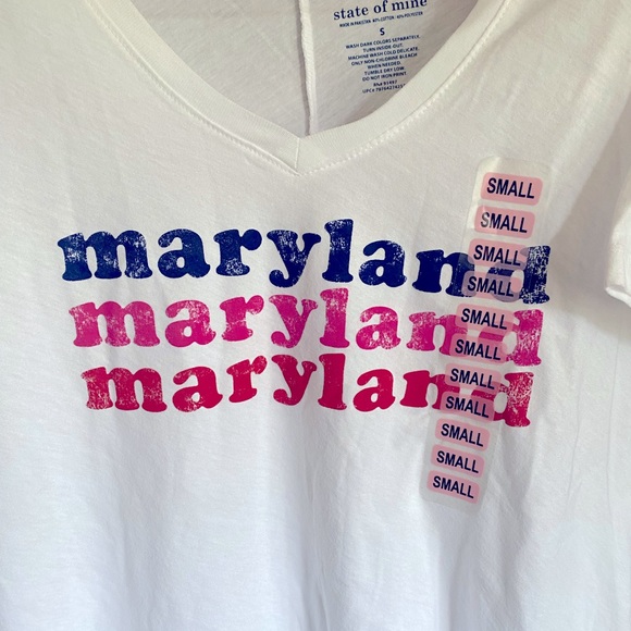 NWT 2/$30 - Women’s Maryland White V-Neck Short Sleeve Graphic Tee T-Shirt - Picture 3 of 3